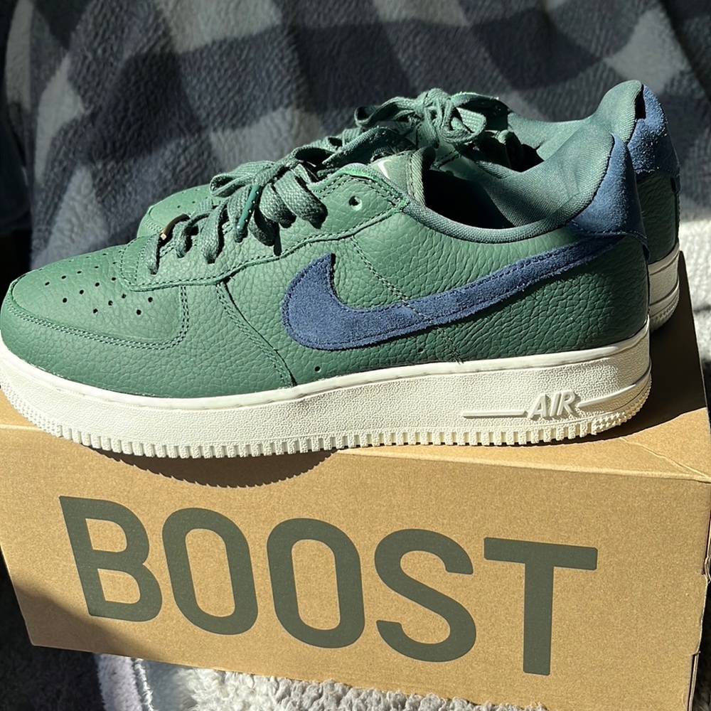 Air Force 1 Craft Size 11 Premium Leather Green and Blue